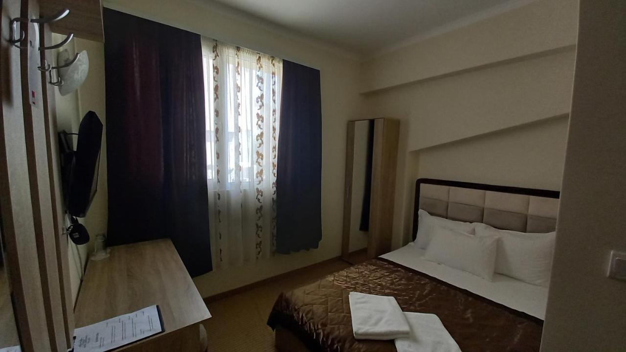 Hotel Dream Stara Zagora Esterno foto